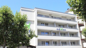 Отель Adhhoc Hotel, Натерс